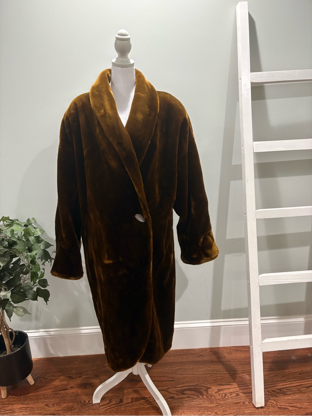 Donnybrook Faux Fur Collar Coat in Warm Brown